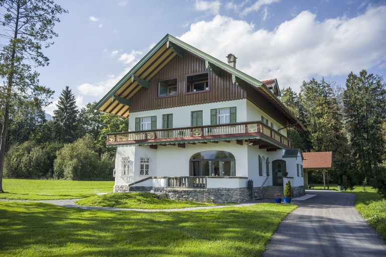 Exterior & Views 2, Villa Wohnlich, Rosenheim