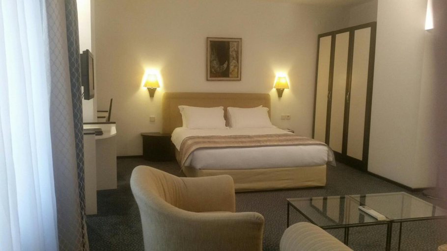 Bedroom 3, King Hotel Guvenlik, Çankaya
