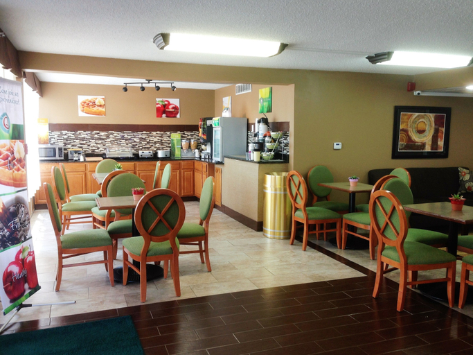 Food & Drinks 5, Quality Inn & Suites Horse Cave - Cave City, Hart