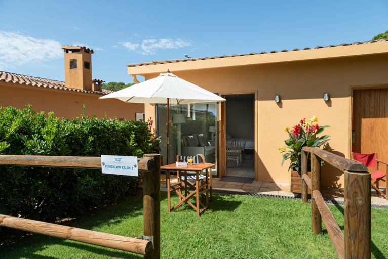 Exterior & Views 2, Apartamentos Beach & Golf Resort, Girona