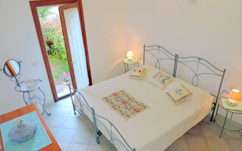 Bedroom 2, Bounganville PT, Nuoro
