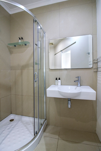 Bathroom 3, South Villa Guesthouse & Garden, Eden