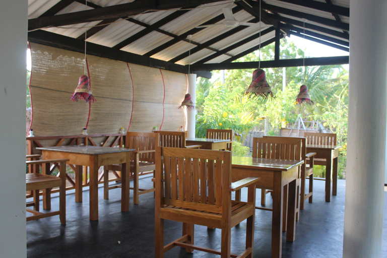 Food & Drinks 4, De Perla Resort, Pothuvil
