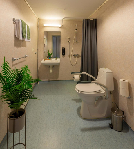 Bathroom 4, Vikingskipet Hamar Hostel & Apartments, Hamar