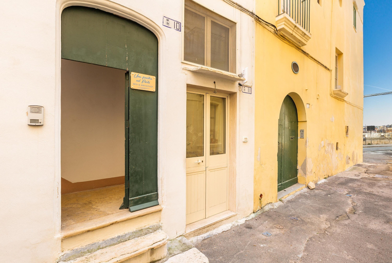 Exterior & Views, 3185 Una Finestra sul Porto by Barbarhouse, Lecce