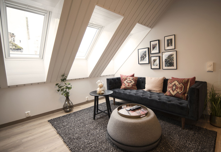 Others 5, Home Again Nygata 1, Stavanger