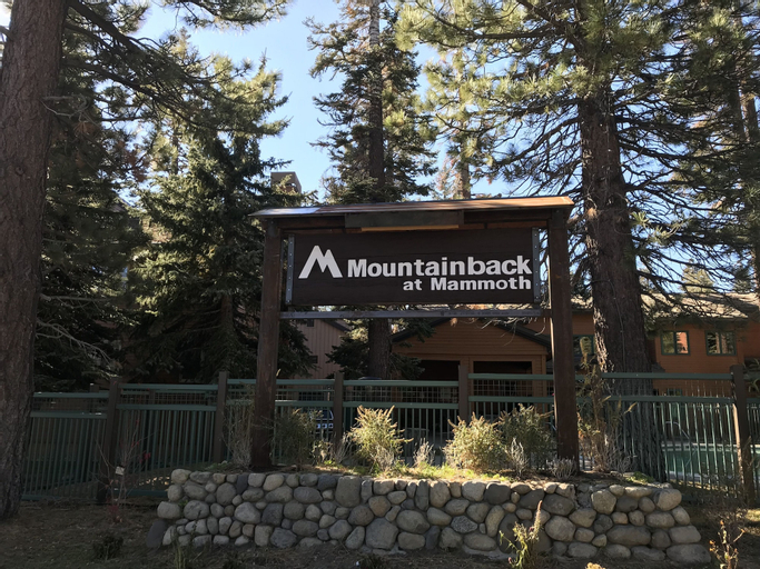 Exterior & Views 2, Mountainback at Mammoth, Mono