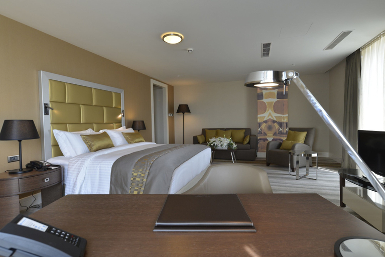 Bedroom 3, Wyndham Grand Istanbul Europe, Bahçelievler