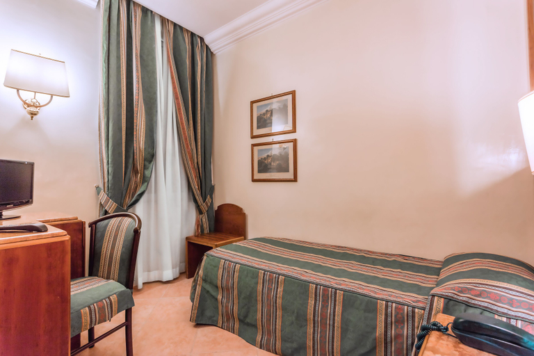 Bedroom 3, Raeli Hotel Floridia, Roma