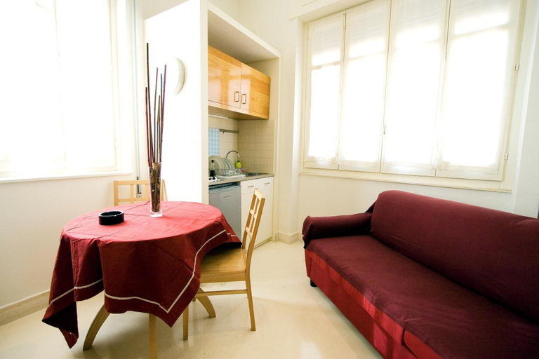 Others 5, Residence Arco Antico, Syracuse