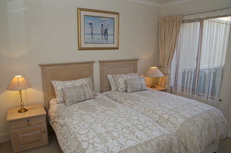 Bedroom 3, Villa 16, Eden