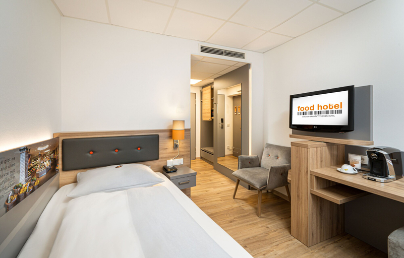 Bedroom 3, food hotel Neuwied, Neuwied