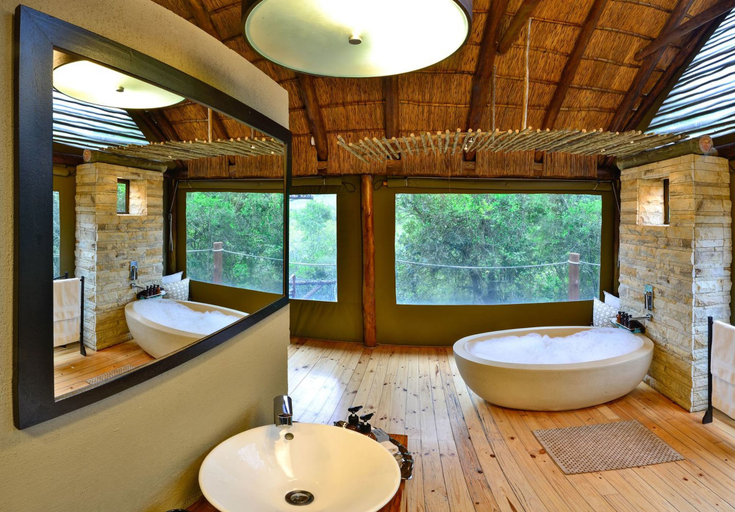 Bathroom 5, Shamwari Bayethe, Cacadu