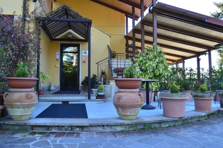 Exterior & Views 2, Hotel Ai Tufi, Siena