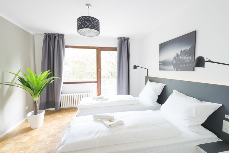 Bedroom 2, Glück Auf Appartements Kammerstraße, Duisburg