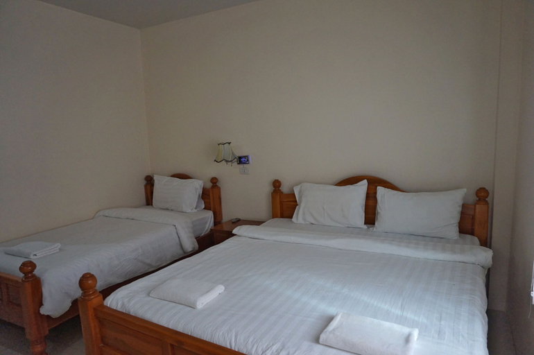 Bedroom 3, Pornnarumirt Hotel, That Phanom
