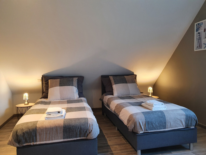 Bedroom 2, Memories, Oost-Vlaanderen