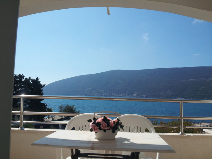 Others 4, Apartmani Vila Kukoljac