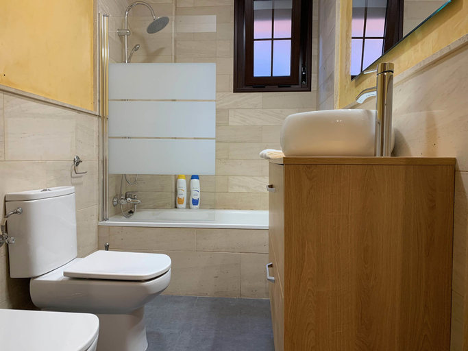 Bathroom 4, Luz y tranquilidad junto al Guadalquivir, Sevilla