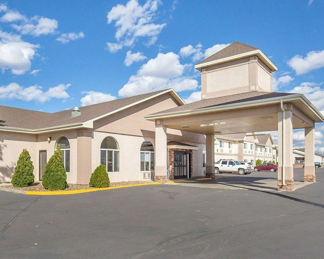 Exterior & Views 1, FairBridge Inn & Suites Glendive, Dawson