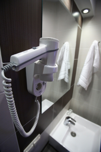 Bathroom 4, Vorobey Hotel, Nizhniy Novgorod gorsovet