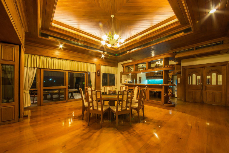 Food & Drinks 5, LPC Holiday Villa, San Sai