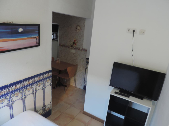 Bedroom 5, Hostal El Cascabel - Hostel, Granada