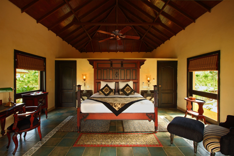 Bedroom 2, Tuli Tiger Corridor, Seoni