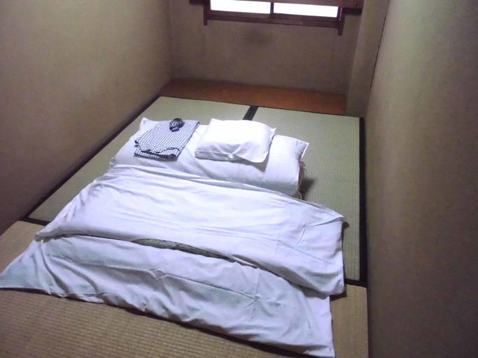 Bedroom 3, Park Inn, Osaka