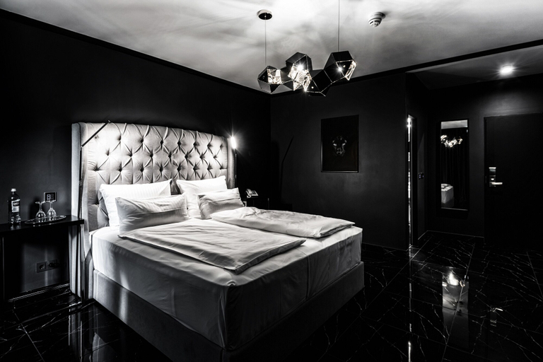 Bedroom 2, Belmont Classic, Bonn