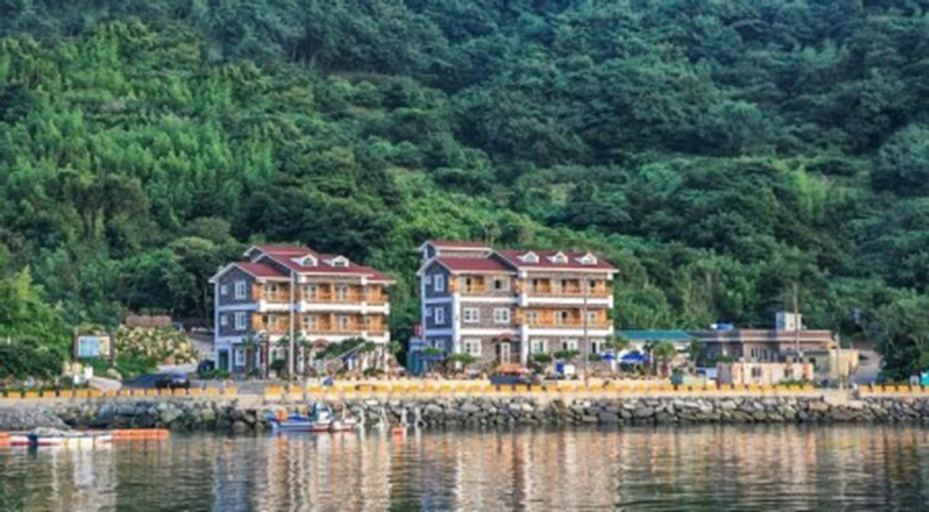 Geoje Beach Maru Pension, Geoje