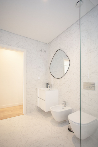 Bathroom 2, Liiiving - City Design Apartment G, Porto