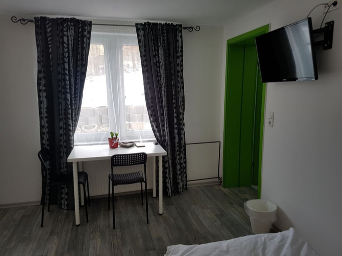 Bedroom 4, Pension Dörnberg, Kassel
