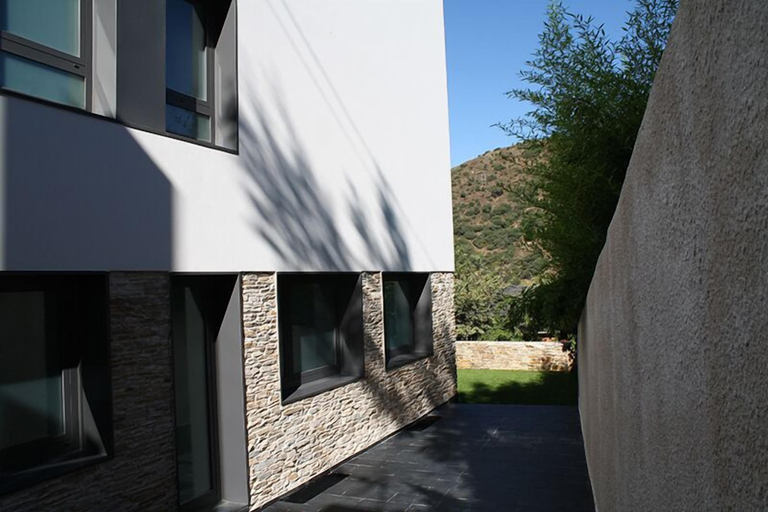 Exterior & Views 2, Hostal Tres Campanas, León