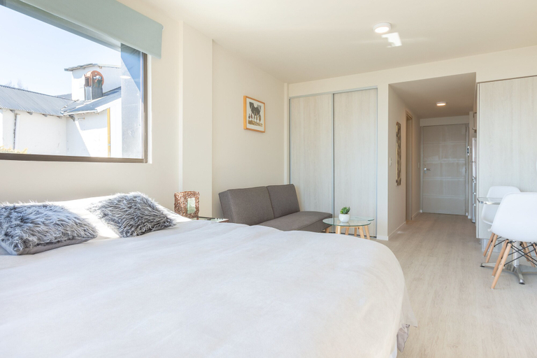 Bedroom 2, Estudio con Vista al Lago en Bariloche, Bariloche