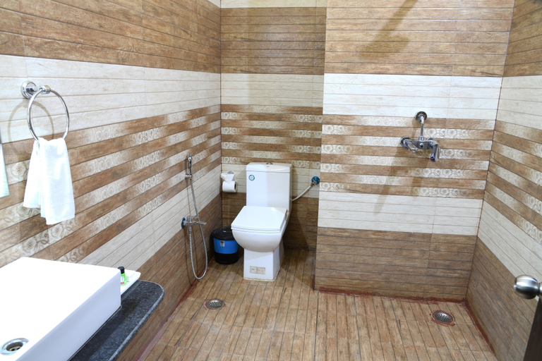 Bathroom 4, Hotel Mariya International, Gaya