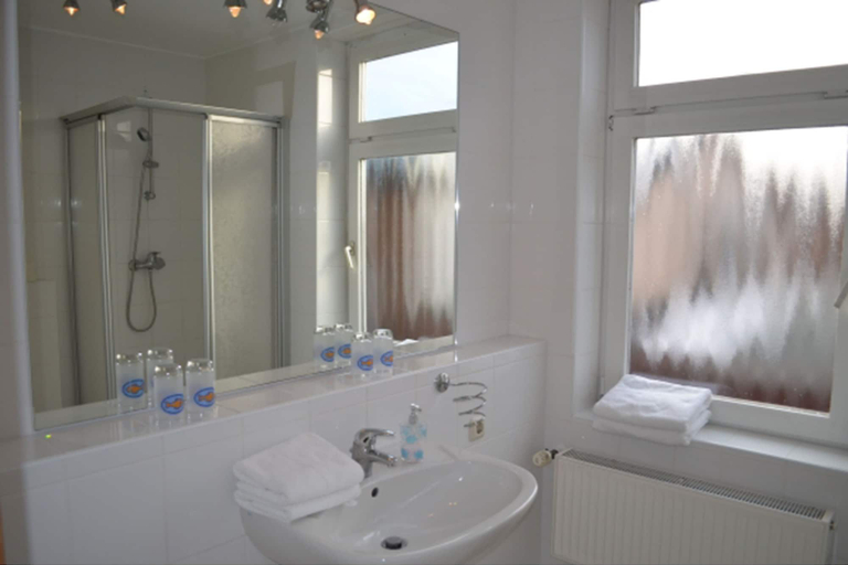 Bathroom, Hotel Borgo Antico, Ostholstein