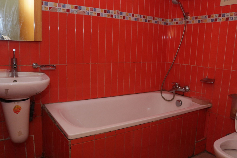 Bathroom 5, Daneto Hotel and Conference Center, Obio/Akp