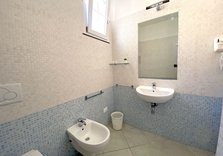 Bathroom 5, Residence La Rosa Dei Venti, Livorno