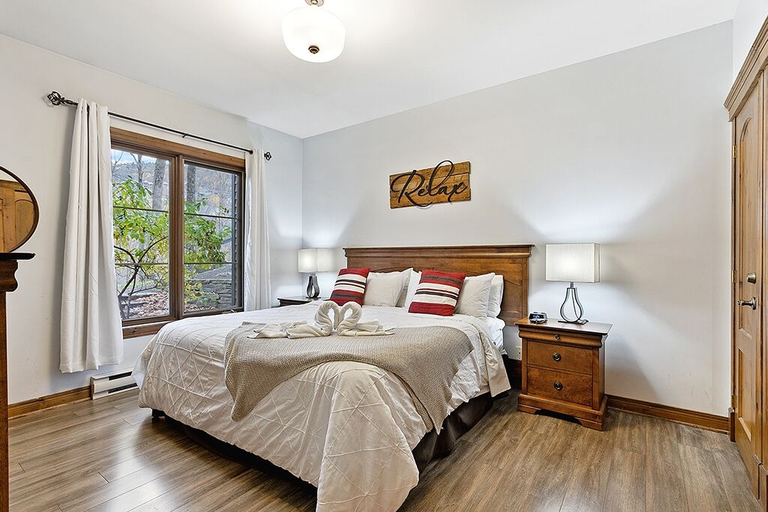 Bedroom 4, Le Manoir - Escapades Tremblant, Les Laurentides