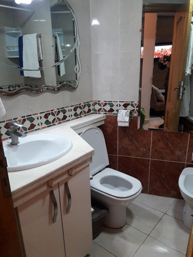 Bathroom, Studio les Perles d Anfa, Casablanca