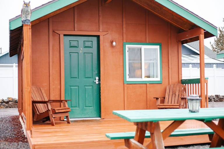 Exterior & Views 2, Crooked River Ranch Cabins, Jefferson