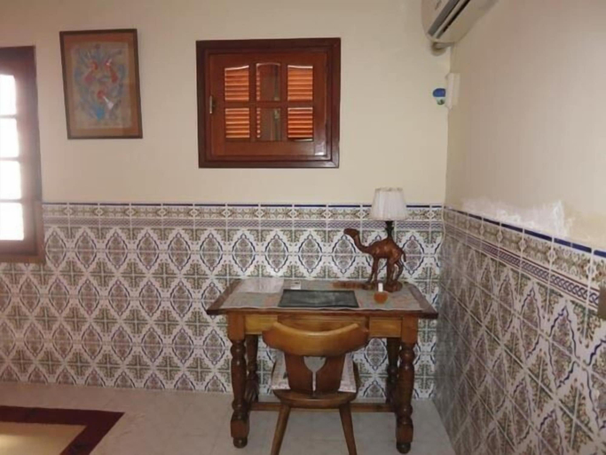 Bathroom 3, Dar El Yasmine Tunis, Soukra