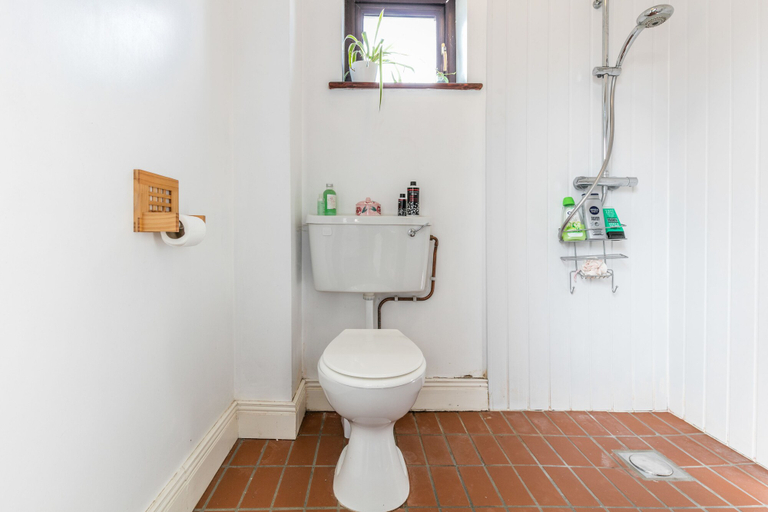 Bathroom 5, Slemish Barn, Mid and East Antrim