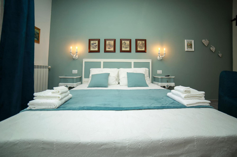 Bedroom 3, Casa Minna, Napoli