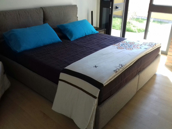 Bedroom 4, Country House Erba Regina, Roma