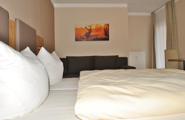 Bedroom 3, Gasthof Kampenwand Aschau, Rosenheim