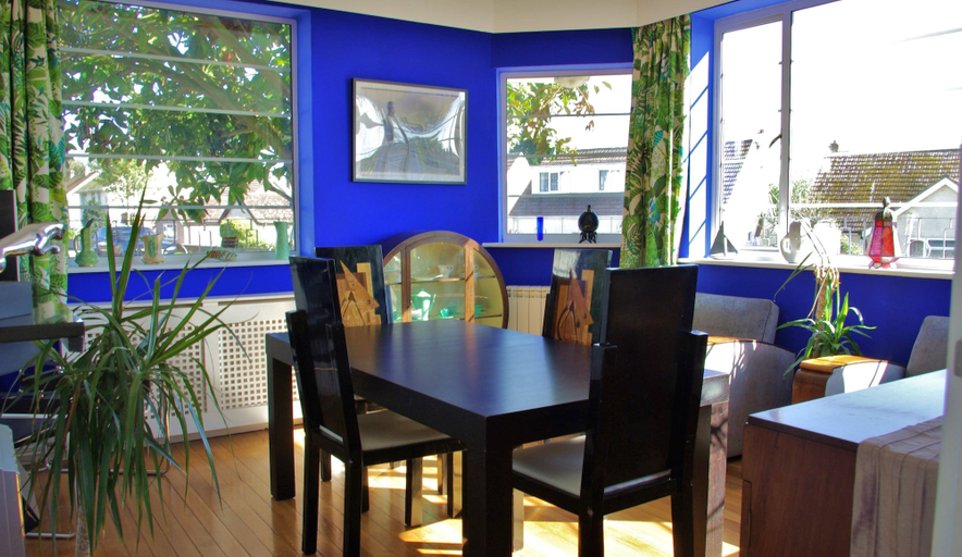 Food & Drinks 5, Twentieth Century B&B, Kent