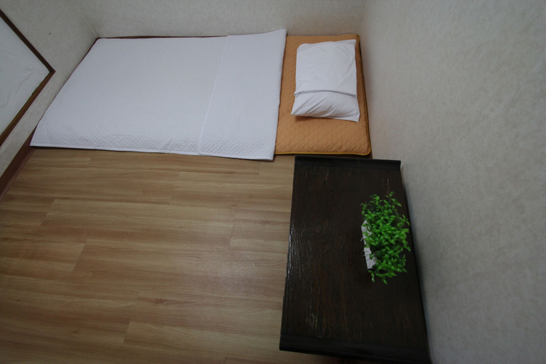 Bedroom 3, iCOS Guesthouse 1 for Female - Hostel, Mapo