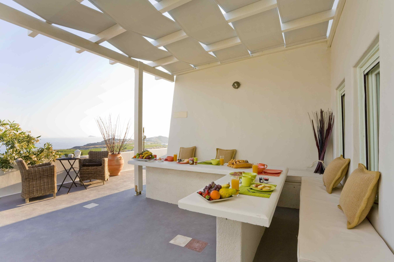 Food & Drinks, Blackrock Villa, South Aegean